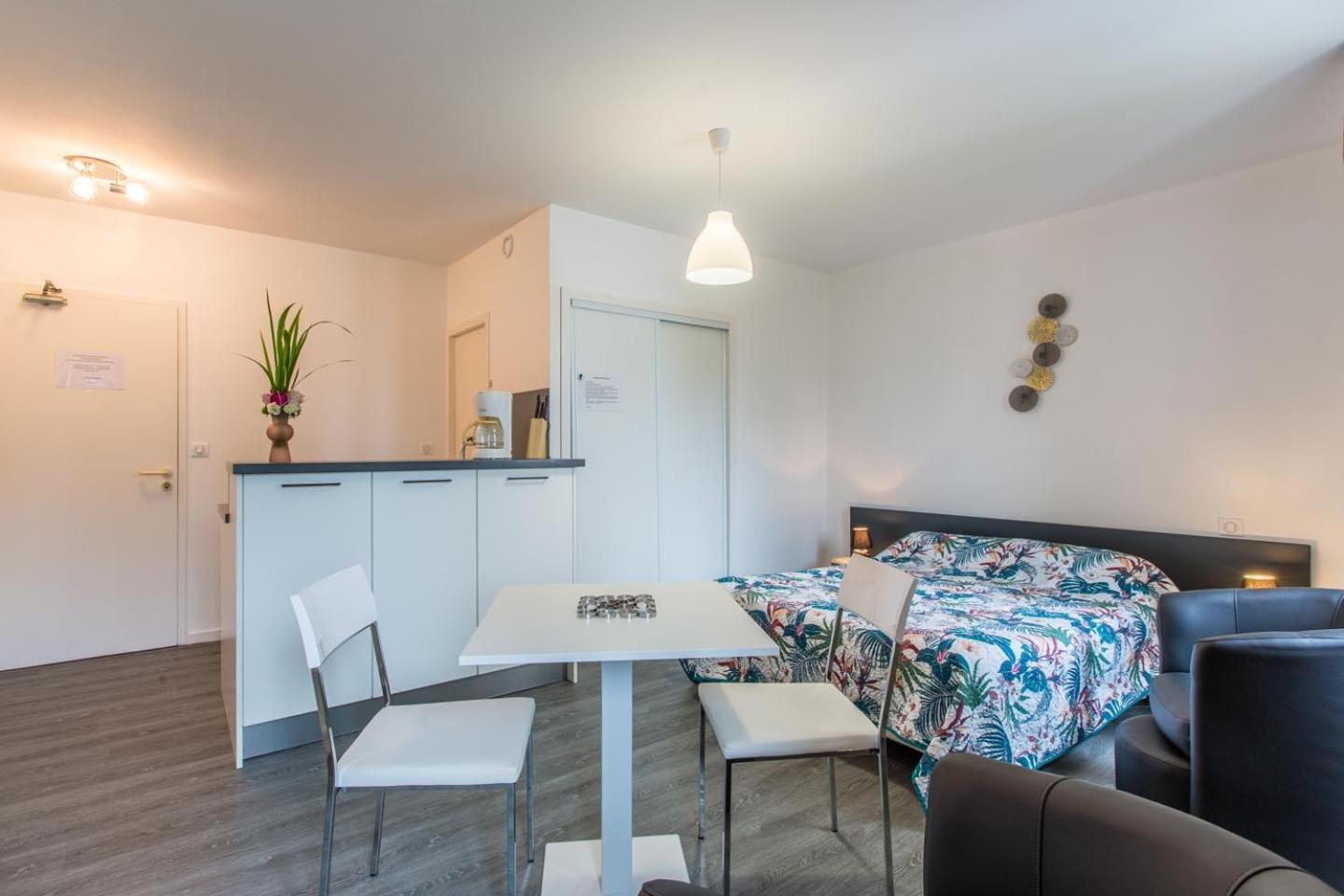 Hotel Bains Sarrailh Dax Buitenkant foto